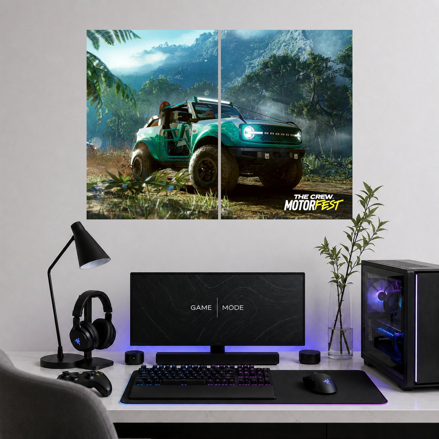 The Crew Motor fest Ford Bronco | 2 Poster Split Wall Art
